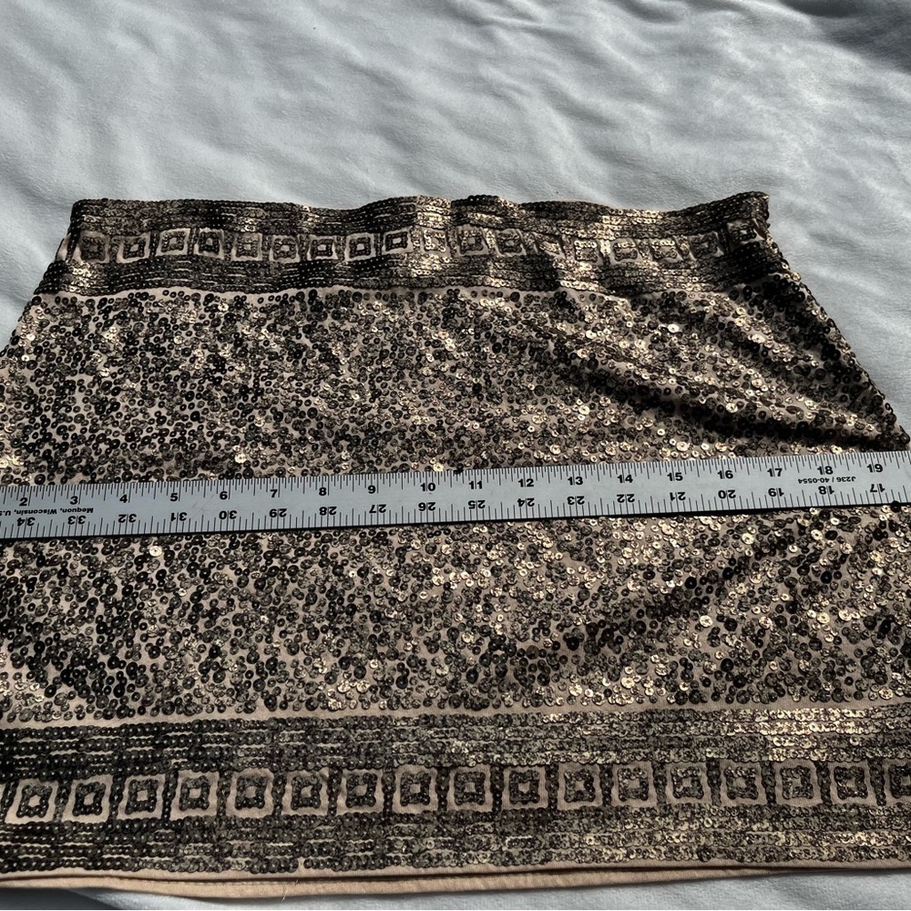 Gold Sequin Embellished Skirt - Picture 8 of 12